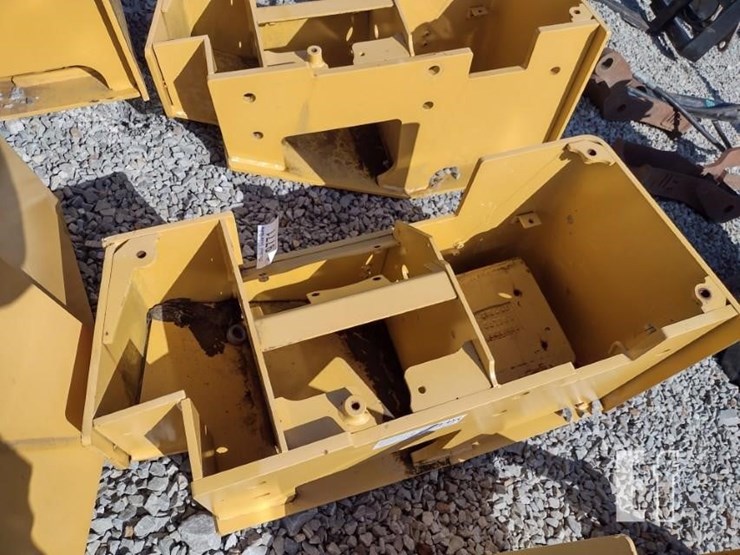 john-deere-wheel-loader-fenders-image-3