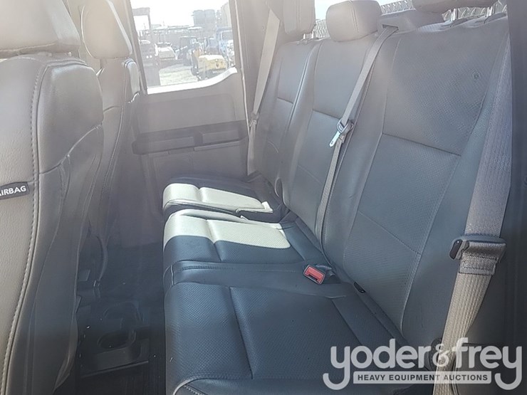 2018-ford-f150-image-13