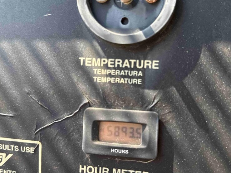 hotsy-electric-pressure-washer/steam-cleaner-image-6