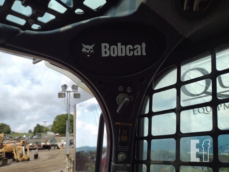 2012-bobcat-t750-image-8
