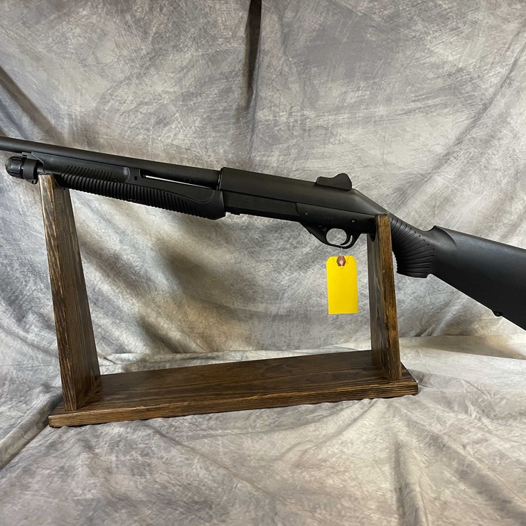 #4867 • Benelli Nova 12 Ga. Pump Action Shotgun, SN: Z1023140U