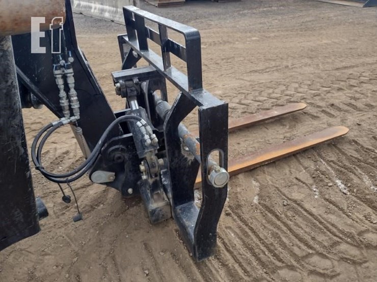 2023-jlg-1055-image-20