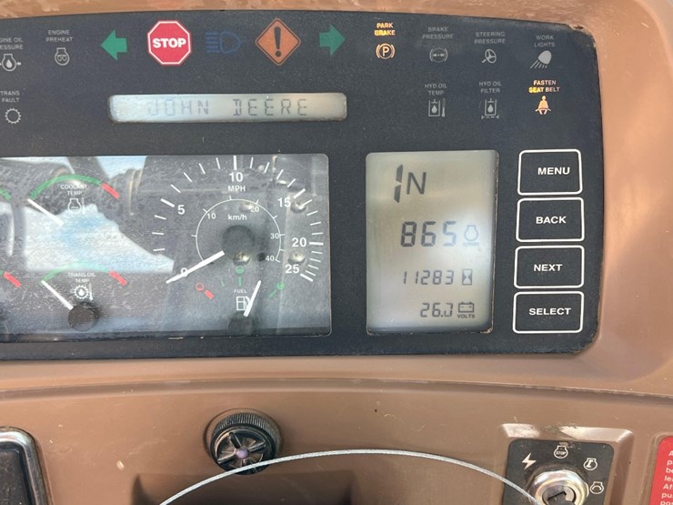 2000-deere-444-image-30