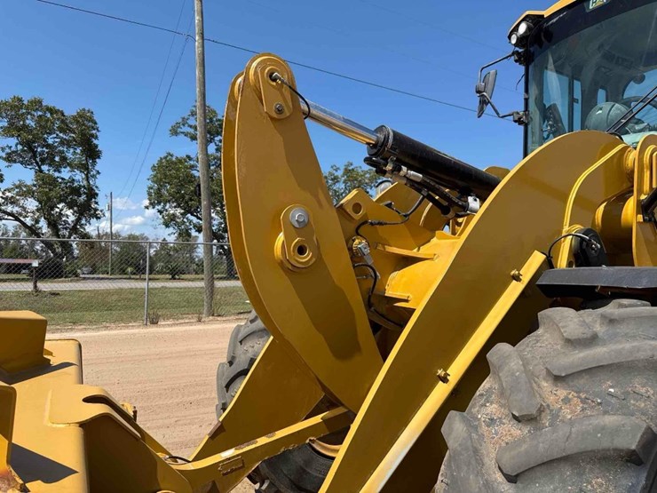 2019-caterpillar-926m-image-18