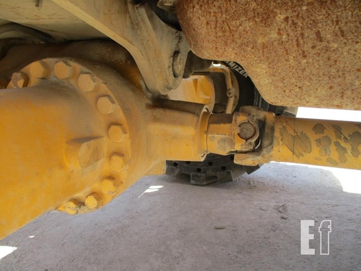2009-deere-310j-image-26