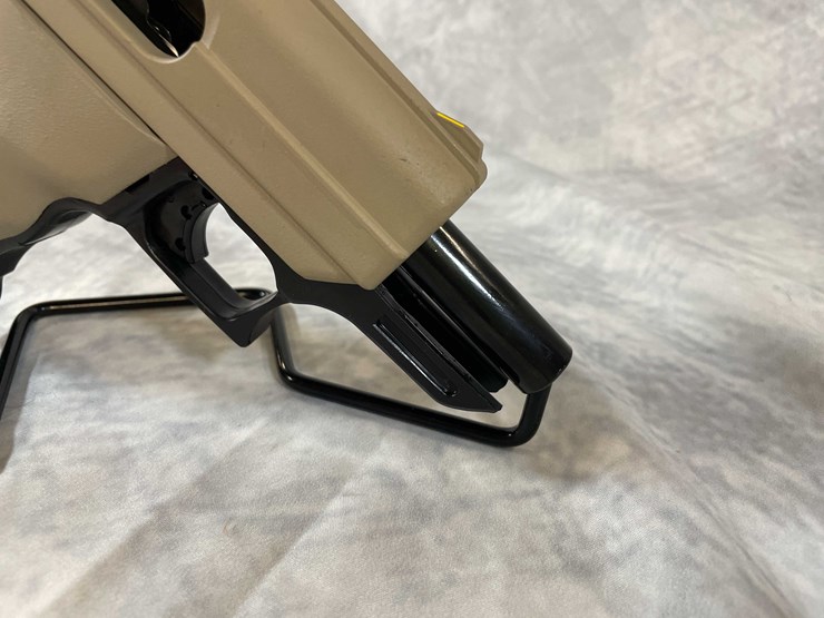 #4791-•-hi-point-p9-9mm-luger-pistol,-sn:-p10189698-image-15