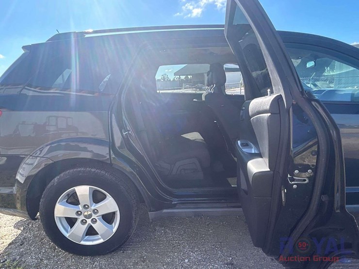 2012-dodge-journey-image-19
