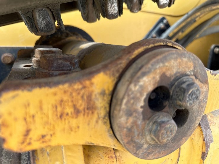 2020-caterpillar-299d3-xe-image-11