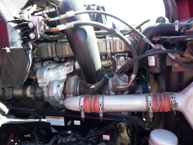 2020-freightliner-cascadia-126-image-20