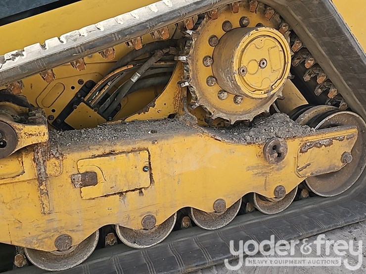 2022-caterpillar-289d3-image-12