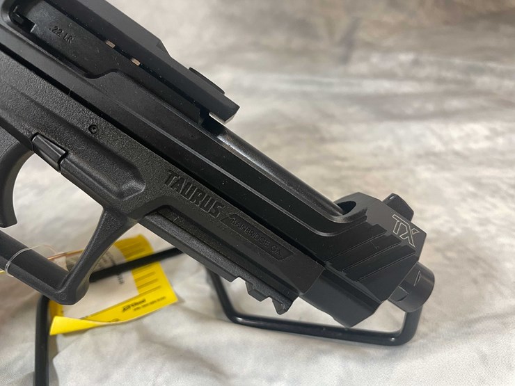 #4801-•-taurus-tx22-competition-22-lr-pistol,-sn:-1pt435457-image-11
