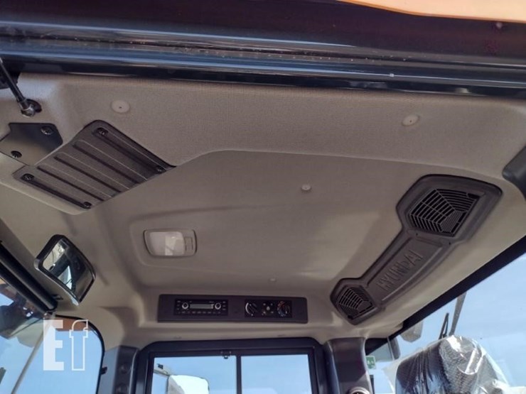 2023-hyundai-hl930a-image-17