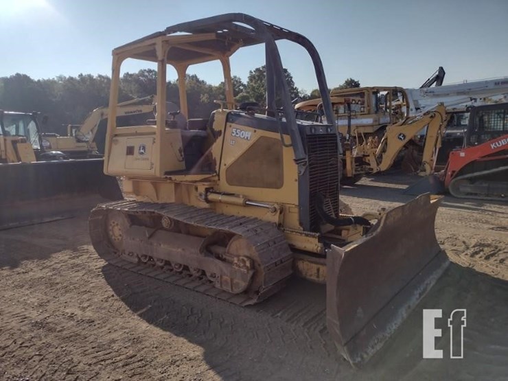 2004-deere-550h-lt-image-41