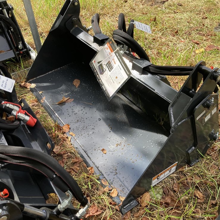 WOLVERINE MCB-11-48W MINI SKID COMBINATION BUCKET