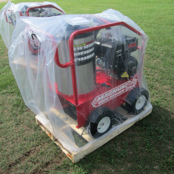 #29449 • Unused 2025 Magnum 4000 Series Hot Water Pressure Washer 253813