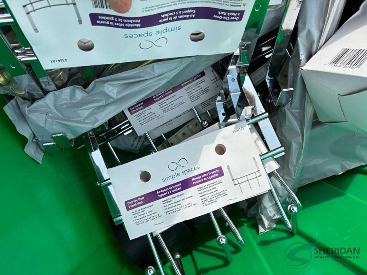 numerous-new-hardware-items-totes-not-included-image-7