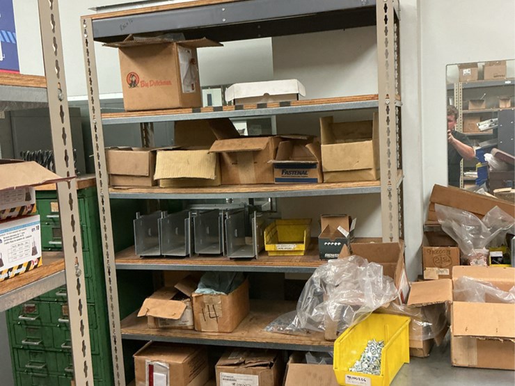 #170-•-parts-shelfs-image-17