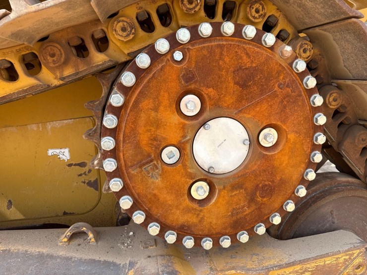 caterpillar-d6t-xl-image-10