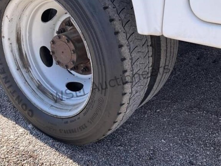 2006-ford-f450-image-8