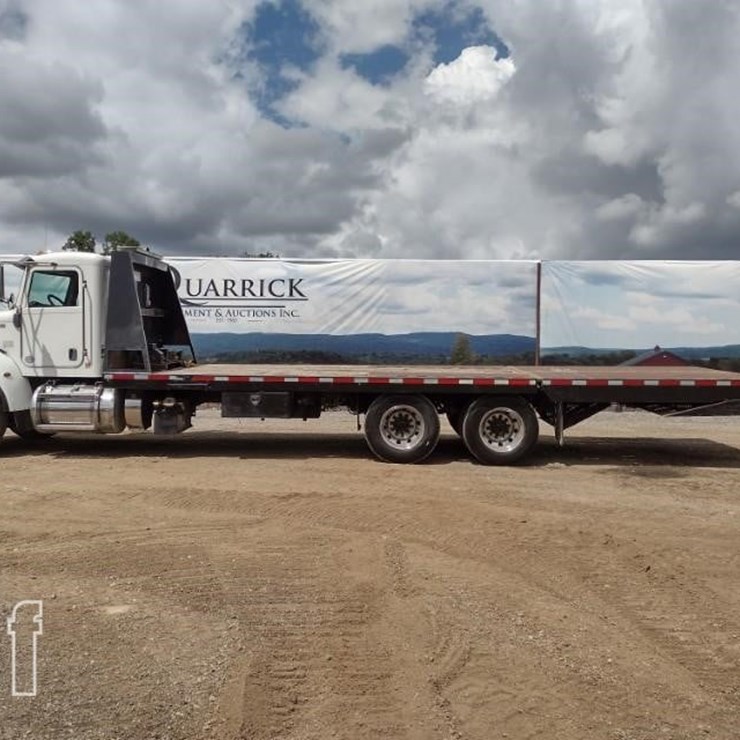 2016 PETERBILT 348
