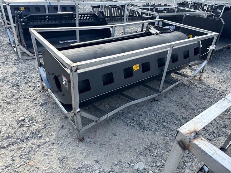 #2095-•-unused-jct-6'-skid-steer-vibratory-roller-inv#-27505-image-1