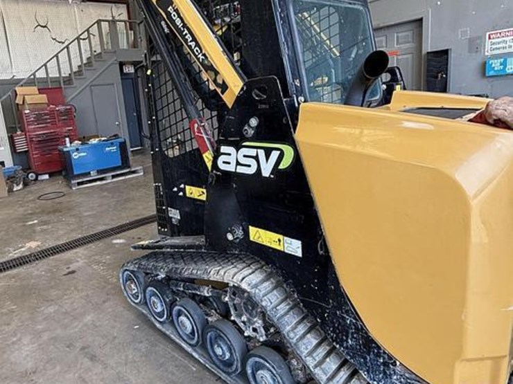 2021-asv-rt40-compact-track-loader-image-5