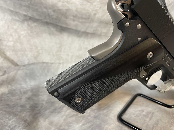 #4780-•-kimber-custom-1911-night-star-45-auto-pistol,-sn:-ky051985-image-7