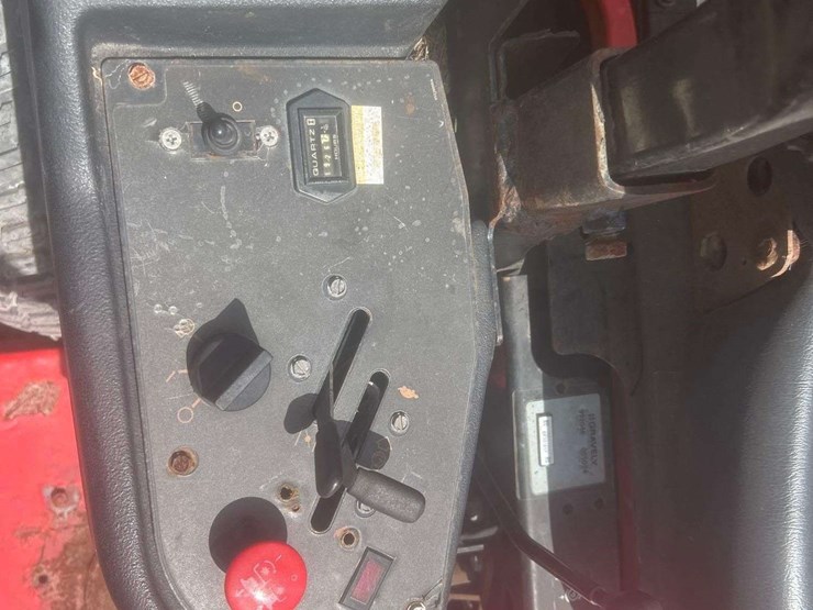 gravely-riding-mower-image-9