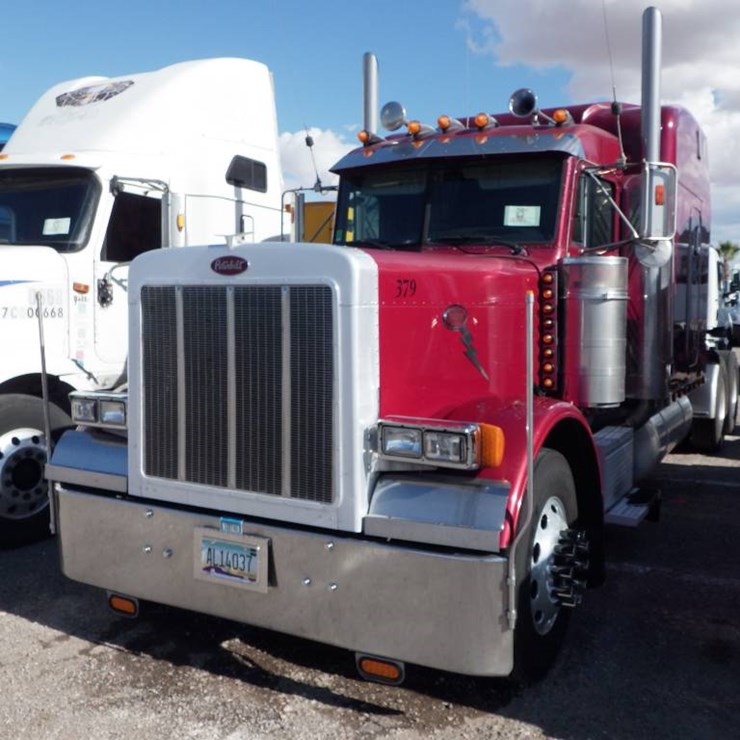 2003 PETERBILT 379