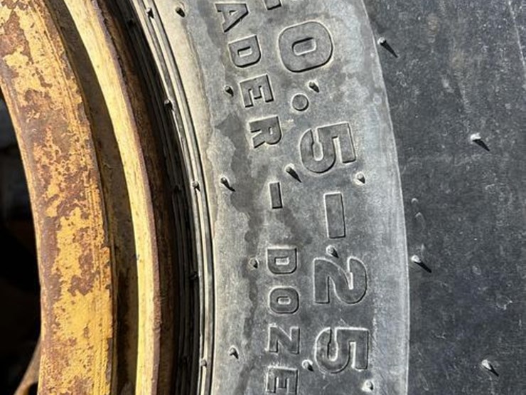 2020-firestone-20.5/25-loader-dozer-tires-image-7