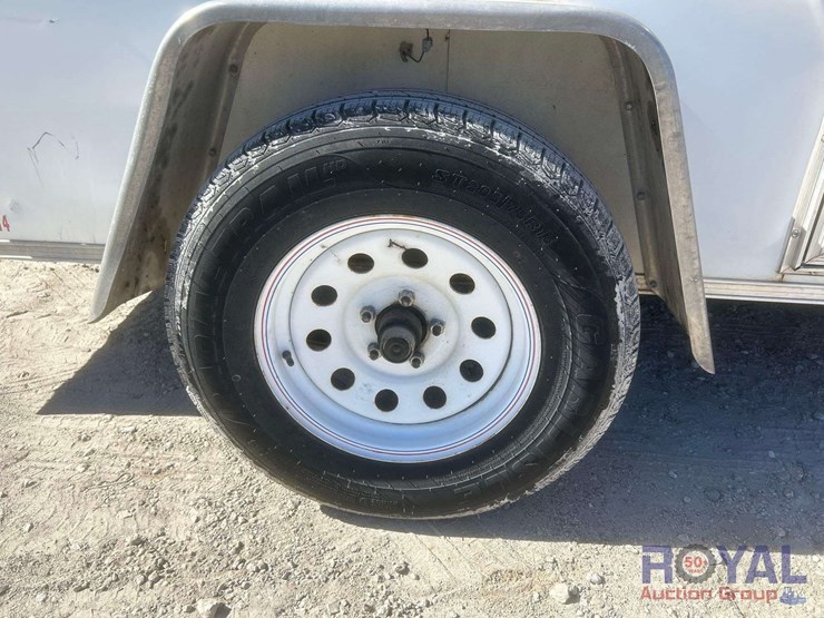 10ft-enclosed-cargo-trailer-image-12