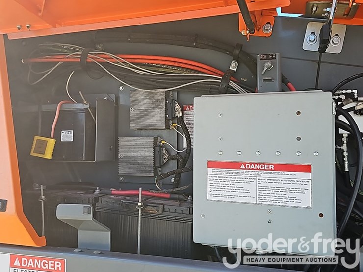 2018-kobelco-sk210-lc-dynamic-acera-image-24