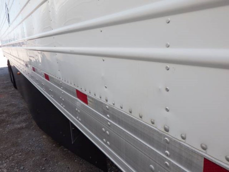 2019-utility-3000r-image-5