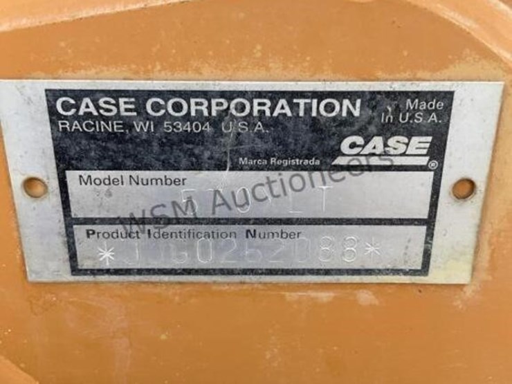case-570xlt-skip-loader-image-19