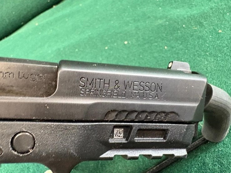 smith-&-wesson-m&p-shield-9mm-pistol-image-3