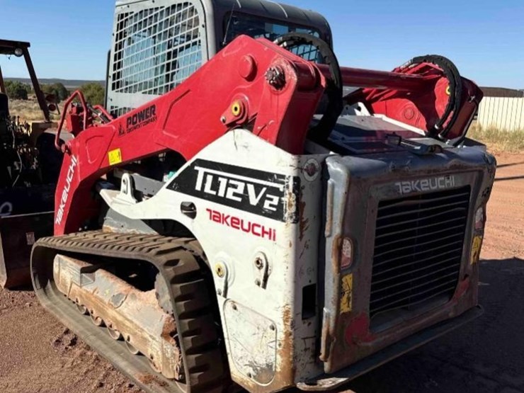 2021-takeuchi-tl12v2-image-3