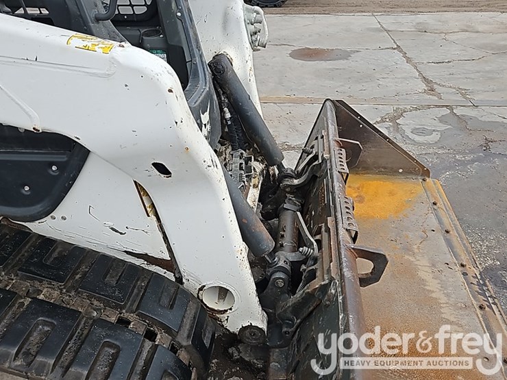 2021-bobcat-t76-image-13