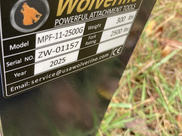 wolverine-mpf-11-2500g-mini-skid-pallet-forks-image-2