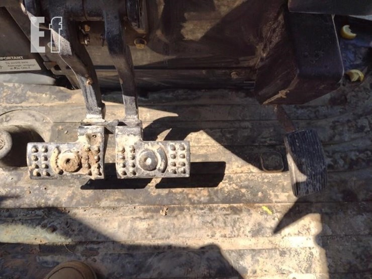 2010-deere-710j-image-9