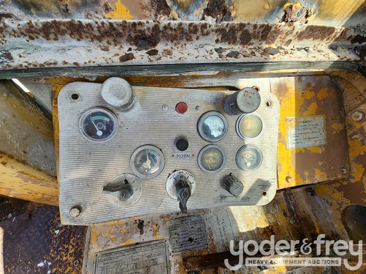 caterpillar-16g-image-54