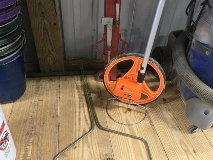 fence-stretcher-bar.-fence-roller-and-rolling-meas-image-2