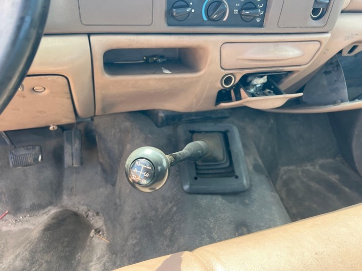 1999-ford-f450-image-28