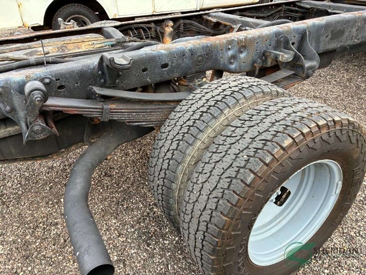 2006-ford-f350-image-15