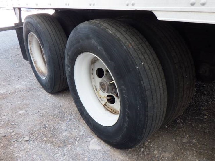 2019-utility-3000r-image-9