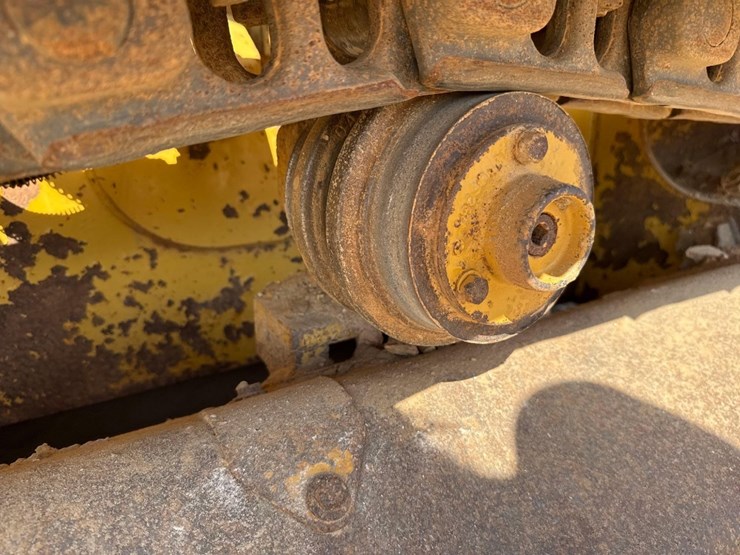 2013-caterpillar-d5k2-xl-image-11