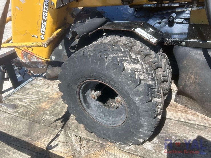 2015-vermeer-sc362-stump-grinder-with-2018-s/a-flatbed-trailer-image-18