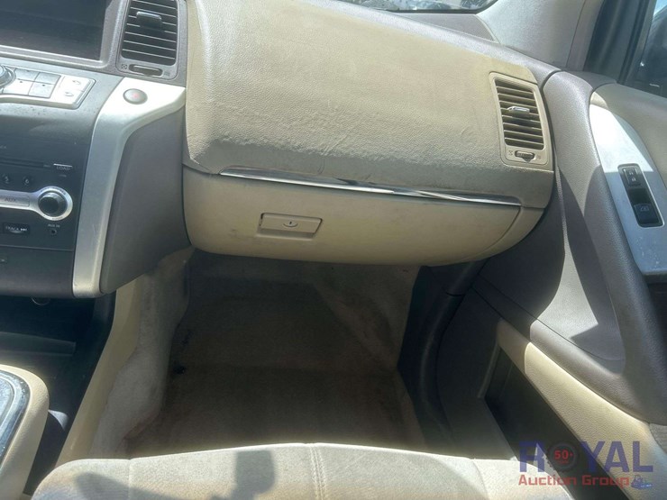 2009-nissan-murano-image-16