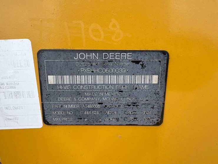 john-deere-444-624---60"-loader-forks-image-3