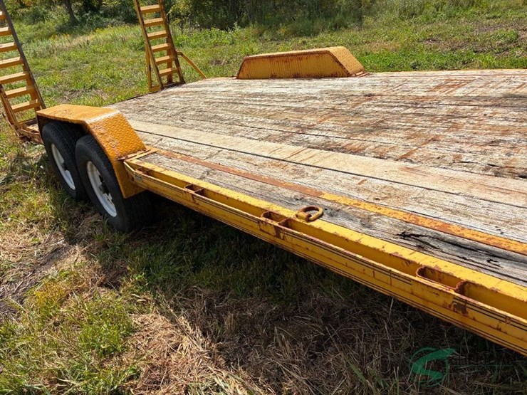 2012-18ft-deck-2-ft-dove-tail-equipment-trailer-image-5
