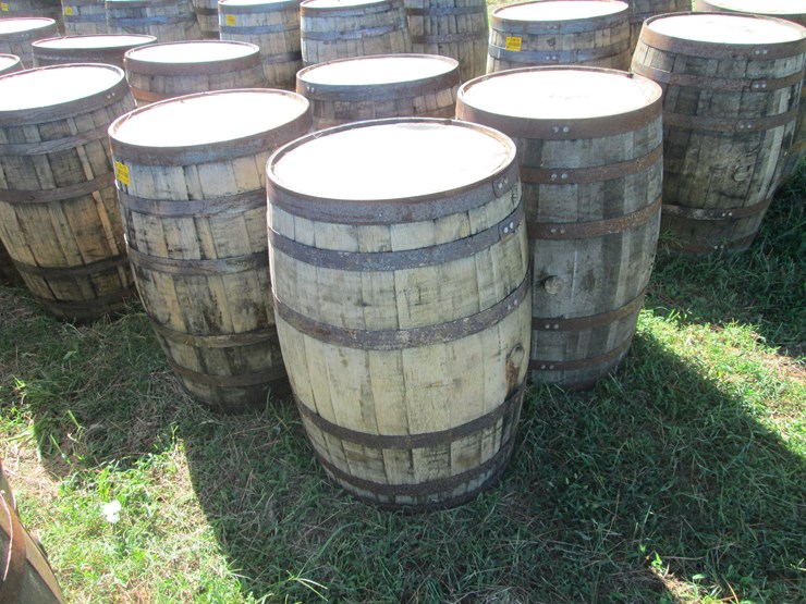 #29417-•-lot-of-(4)-whiskey-barrels-image-1